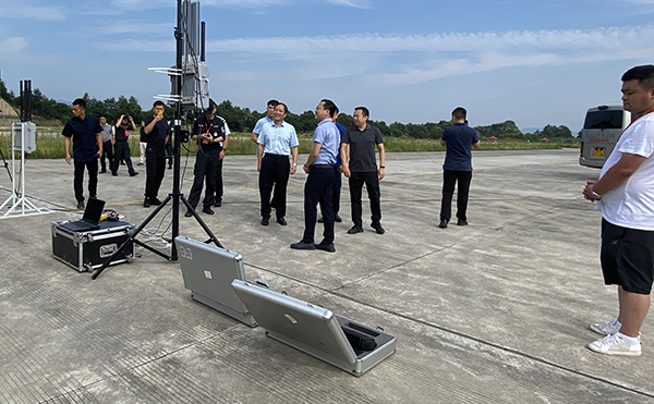 靈信科技參加某特勤局組織的反無人機(jī)蜂群防空比測取得優(yōu)異成績